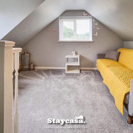 Tranquil Annex With Hidden In Beautiful Setting Hotell Bredbury Exteriör bild